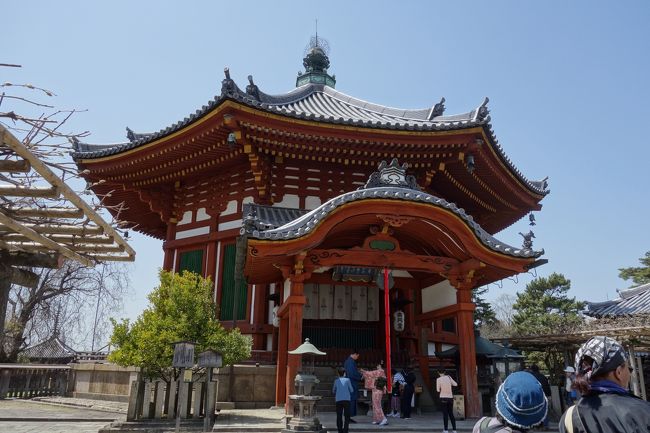 南円堂。<br /><br />南円堂は西国三十三所第9番札所。