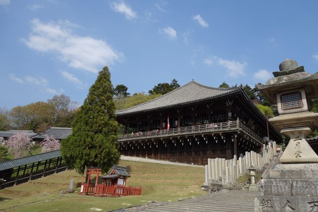 二月堂へ着きました。<br /><br />圧巻！