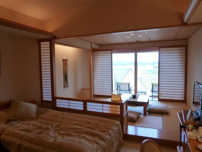 今日の泊りは 和倉温泉ののと楽です。