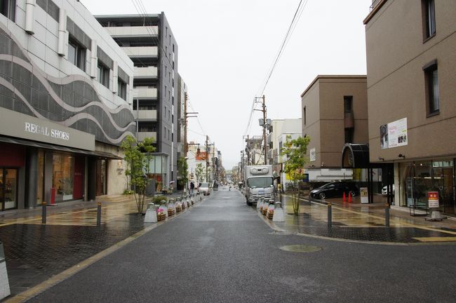 三条通をそのまま北上。