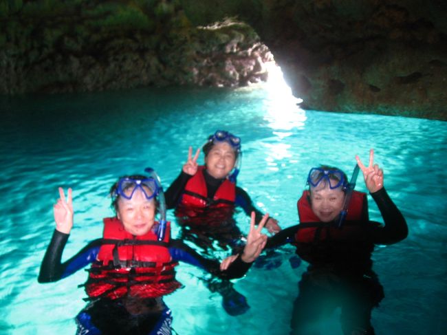 ５０過ぎのおばちゃん達、はしゃいでます。