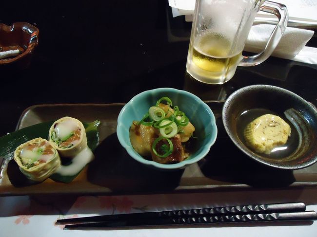 こちら3点が選んだおばんざい。<br /><br />卵焼きと角煮、生春巻き。<br /><br />ビールが今の時間半額だったので<br /><br />ビールも頼んじゃいました(^_^)