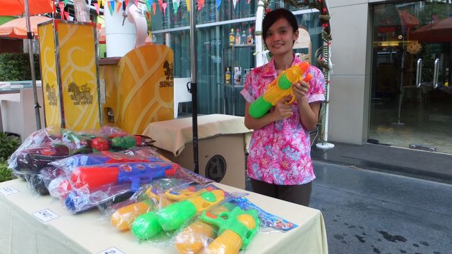 二日目。<br />ポーズをとってくれました。