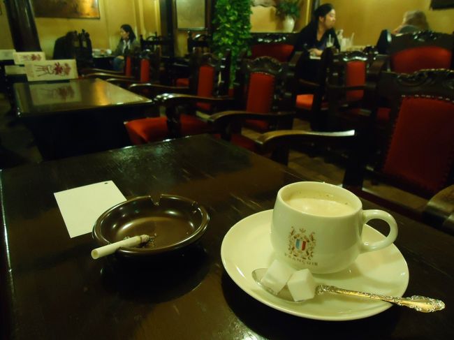 フランソア喫茶室<br /><br />ちょっと京都の喫茶店に<br /><br />ハマってきたぞ〜(。-∀-)<br /><br />コーヒー￥550