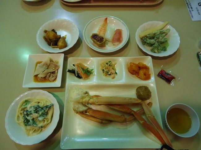 今回はカニ沢山たべます〜！！