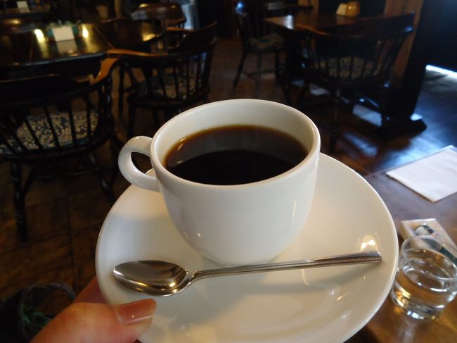 う〜ん美味しいです。<br /><br />どうせ休むなら<br /><br />いい感じの場所で休みたいですよね。