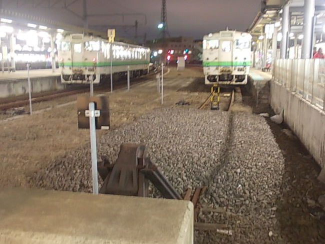 函館に到着する頃にはすっかり夜になっていました。
