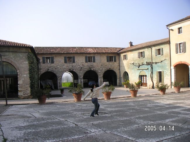 朝の体操？太極拳？<br />レモン嗅いで、ハイになった？