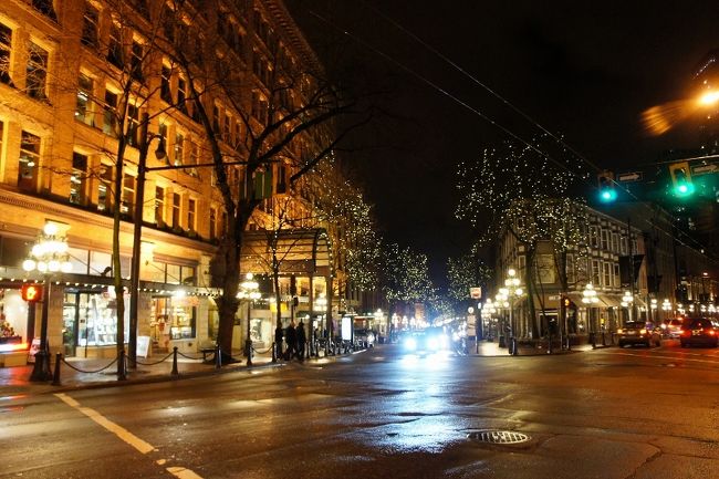 ③２９日　　「ナイトシティ」<br /><br />明日の早朝にはＶＣとお別れ(T_T)<br /><br />本日が最終日みたいな感じです<br /><br />ガスタウンに戻ってきました