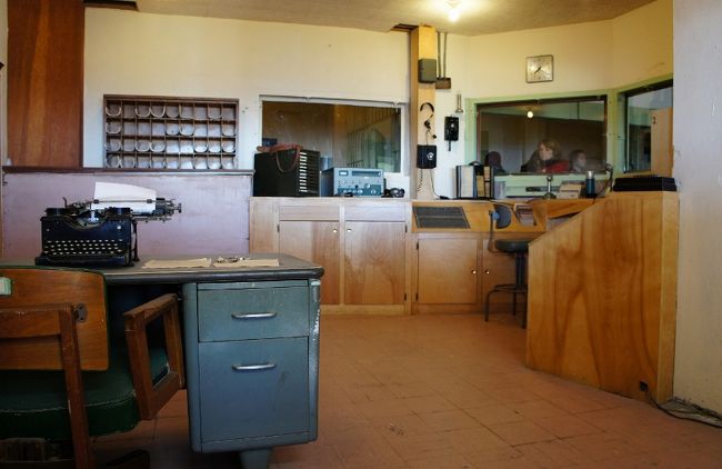 ④３０日　　「Aicatraz」<br /><br />守衛管理室みたいなルーム