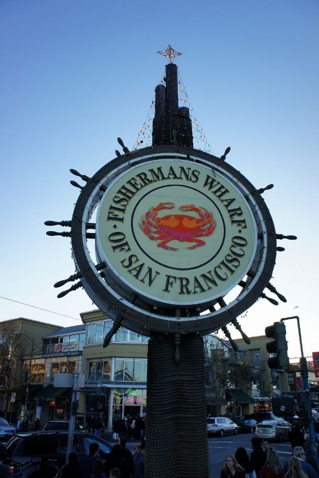 ④３０日　　「Fisherman's Wharf」16：26<br /><br /><br /><br />誰もが撮影ポイントにする<br /><br />近くまで行くと以外にも低い<br /><br />だから、遠くから見えないじゃん。<br />なので「何処だ？何処だ？」に<br />なってしまう(^_^;)
