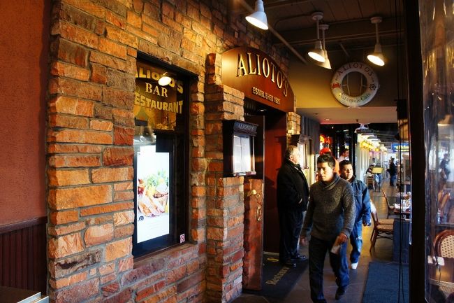 ④３０日　　「Fisherman's Wharf」<br /><br />お腹が空いたのでお店を探します<br /><br />ココも良さそう。