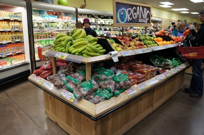 ⑤３１日　　「Fisherman's Wharf」<br /><br /><br />何処の国に行ってもスーパーマーケットは<br /><br />必ずと言っていい程、行きます。<br /><br />面白い物を見る事が出来るからです