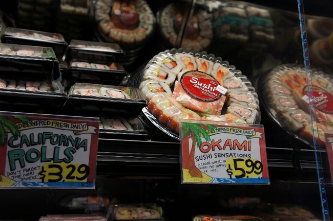 ⑤３１日　　「Fisherman's Wharf」<br /><br /><br />例えば　「Sushi」・・「OKAMI」なんて<br />書いてありますよ。<br /><br />13.6.6 現在のレートなら６００円くらい