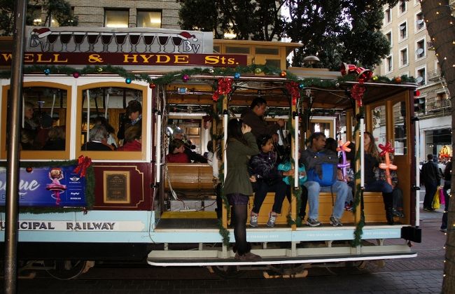 ⑦　　２日「Cable car」16:56<br /><br />空いてる時間帯は、こんな感じで<br /><br />乗れる