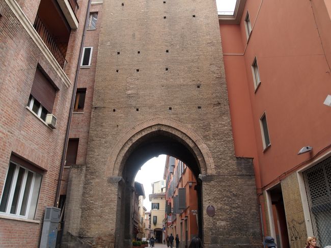 世界最古の大学のある、ボローニャ』ボローニャ(イタリア)の旅行 世界最古の大学のある、ボローニャ』ボローニャ(イタリア)の旅行