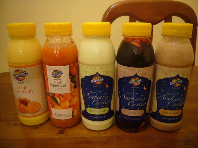 こっちもハマりました。<br />バカラ社のドリンクたち。<br />どれもうまうまですが、ドバイらしいのはデーツスムージーです。