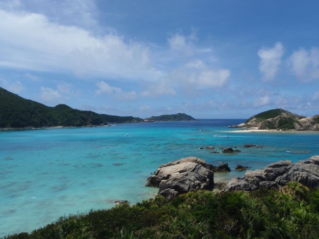 この日も雲がやや多くなんとなく不穏な空気が流れていました。でも海はきれい。