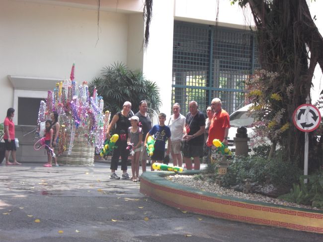 いた！！！！！！<br /><br /><br />待ち伏せソンクラーン！！！