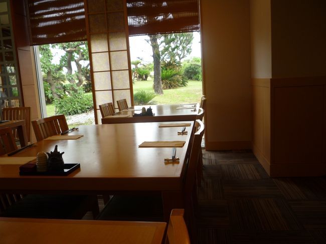 席はこんな感じです。