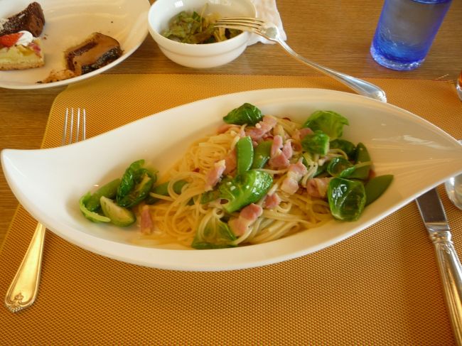 メインを１つ選びます。<br />ペペロンチーノにしました。