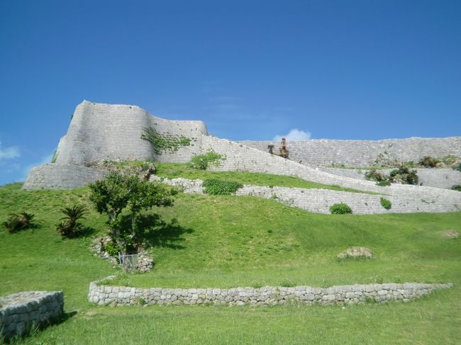 石は道路工事などのための材料として持ち出された経緯があるが、現在は復元がかなり進んでいる。