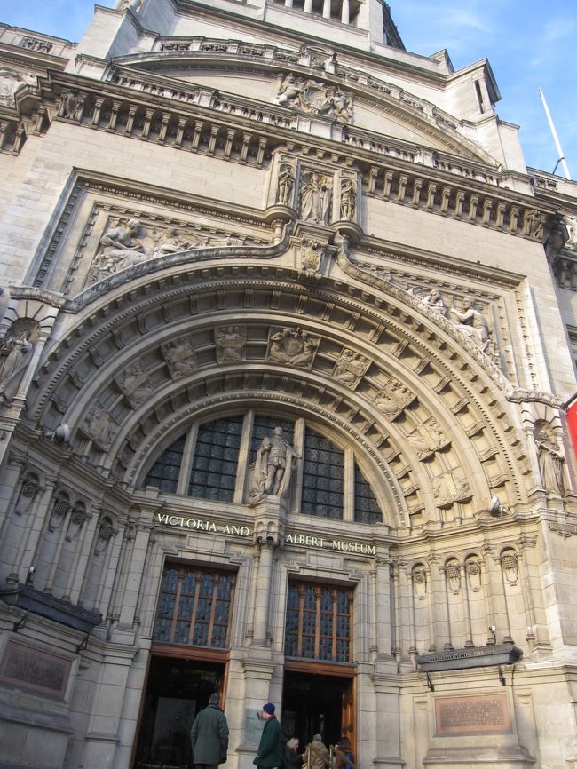 ロンドンに戻って今度はヴィクトリア＆アルバート博物館へ。