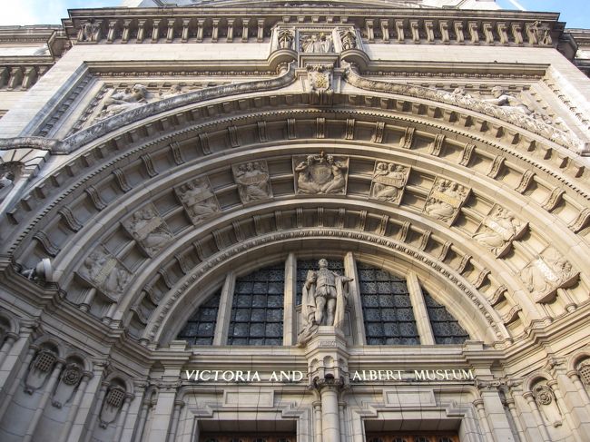 まず建物がすごい！！