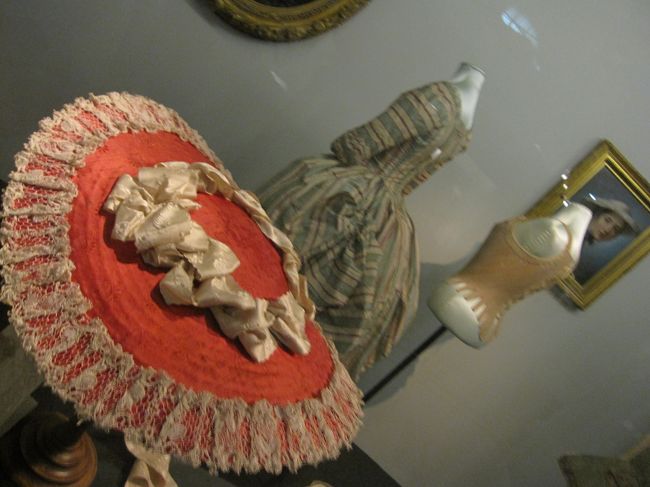 お次はファッションコレクションへ。