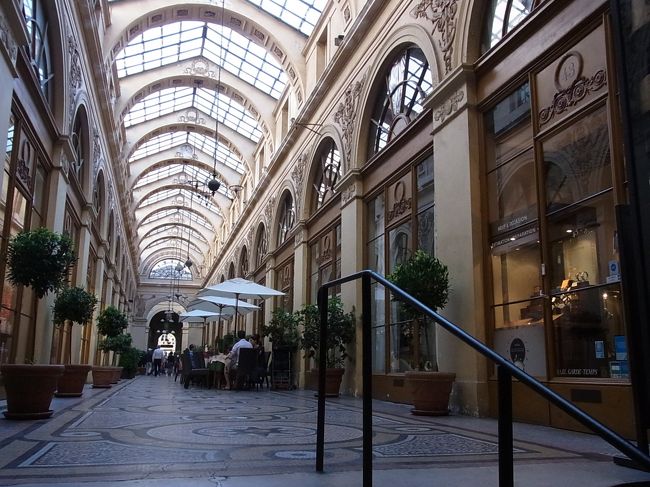 ギャラリーヴィヴィエンヌ。