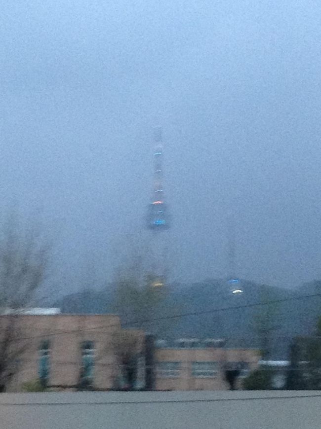 相変わらず、まともに取れないソウルタワーｗ<br /><br />今回のカメラはiPad