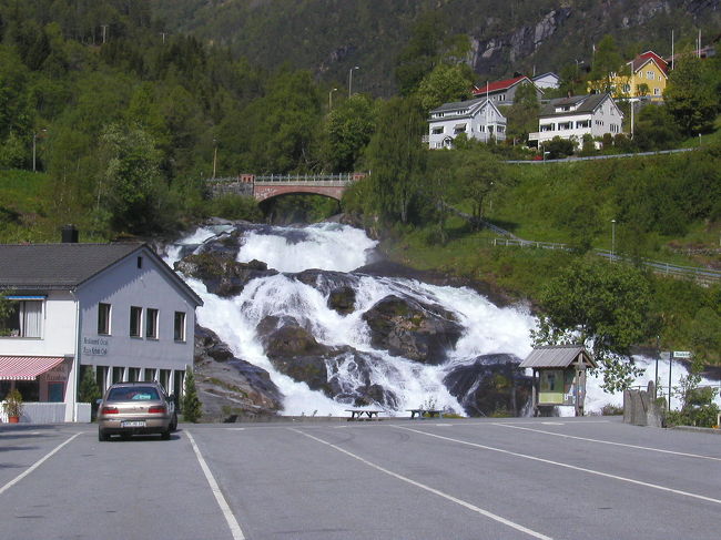 Hellesyltのヘレシルト瀧