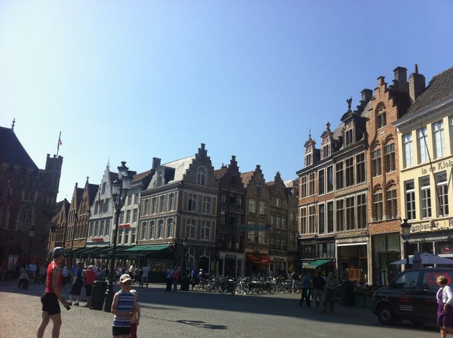 ここで、観光馬車に乗ることにした。<br />けっこうお値段します。