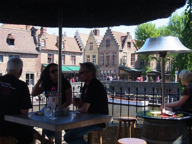 次はブルージュに一泊位して、ビール飲んでいたいな。。