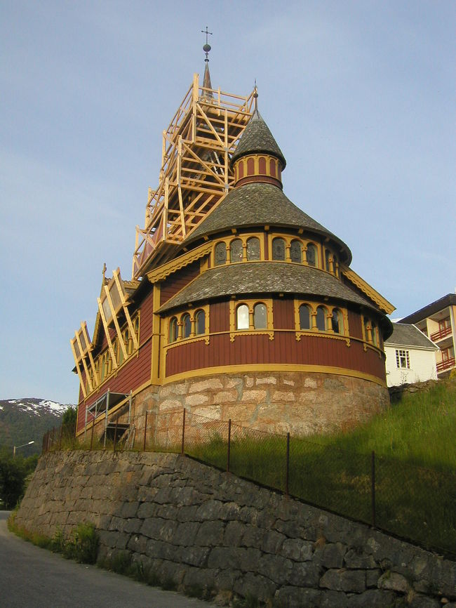 修復中の聖オラフ教会(バレストランド）