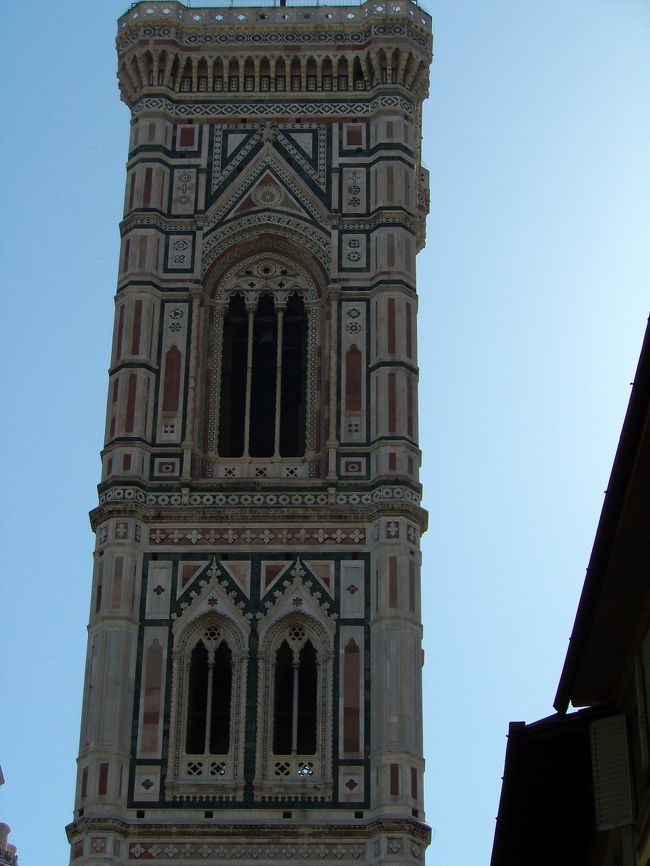 ジョットの鐘楼上部。