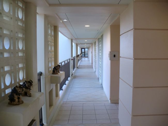 部屋の前の通路