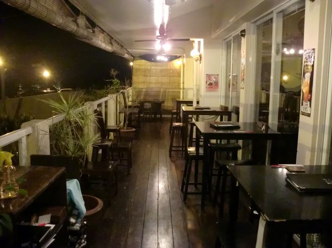 テラス席もある