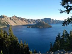 クレーターレイク国立公園
Crater Lake National Park
****************************************************

◆クレーターレイク国立公園 *** 北カリフォルニア〜オレゴン3日間の旅 （2）
http://4travel.jp/traveler/muffin/album/10178352/