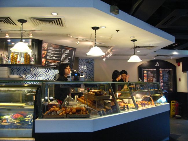 3/12<br /><br />○　Deli France