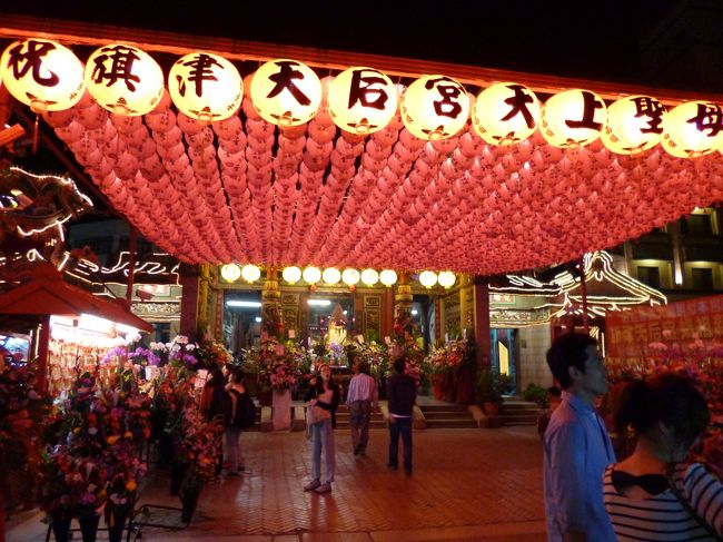 電気代掛かりそう<br />「旗津天后宮」<br />母の日が近いからね<br />聖母週間かな