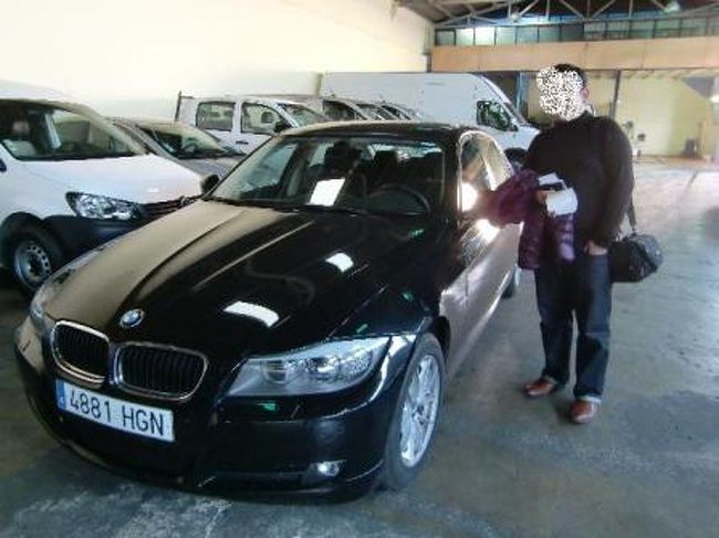 しかしポルトガルに着くということはこのレンタカー旅とも終り。。<br />泣く泣く返却予定のSIXT営業所(これが市街地から遠いオリエンテ駅の近く。。)に。<br />さらばBMW君。<br />本当に君のおかげで楽しいドライブ旅ができました。