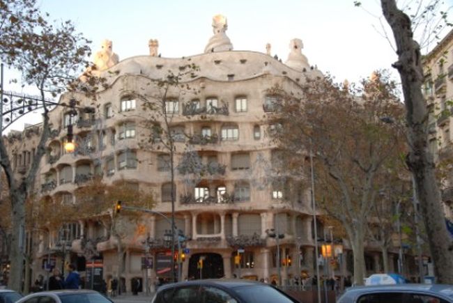 こちらはCasa Mila。<br />これも外から見ておしまい。