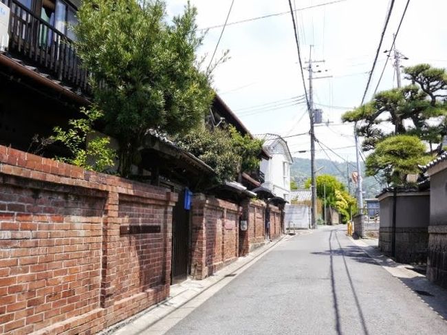 本オフ会の時間が迫っているので真っ直ぐ高畑の住宅地を突っ切ります。<br />と言っても急ぎ足になることもなくゆったりと。