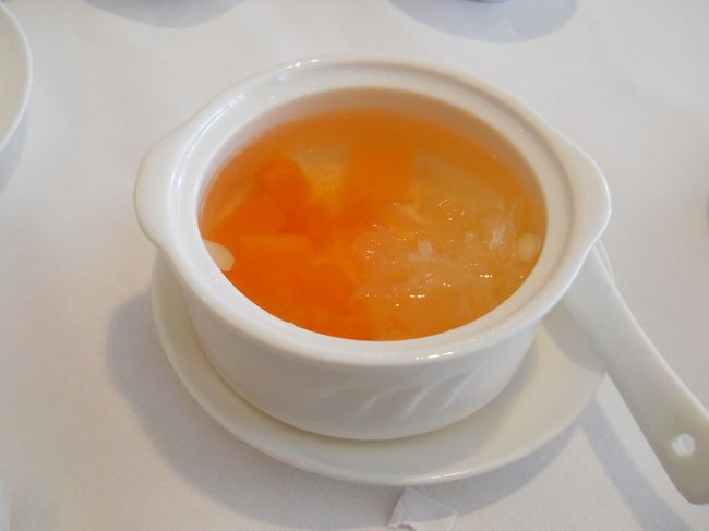 デザートまでオーダー、ここまで頼んで123元。<br /><br />オススメです。