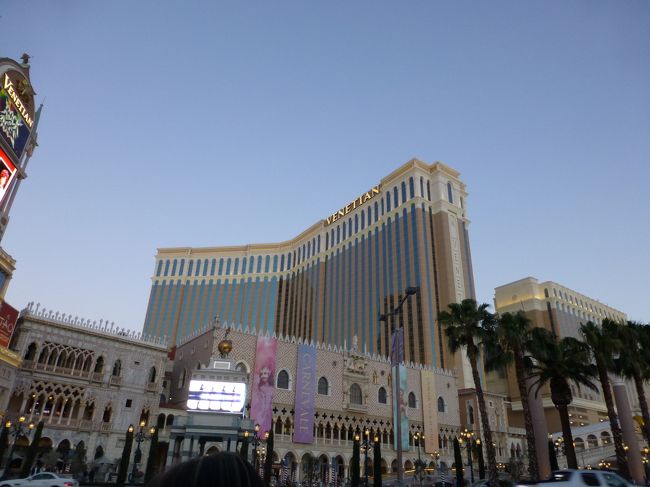 ベネチアン<br /><br />中見てみたかったなぁ。<br />残念ながら時間が無くて移動。