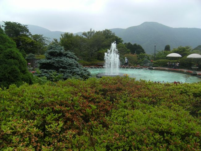 公園中心に噴水