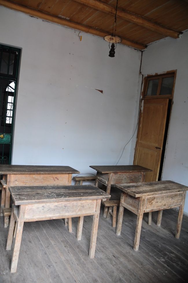 ◎　新生班<br />1942年4月30日成立。第二、第三回長沙会戦と宜昌会戦で捕獲された約50名の捕虜で構成されていました。ここで思想教育が行われ、多くの日本人捕虜は反戦同盟に加わったそうです。