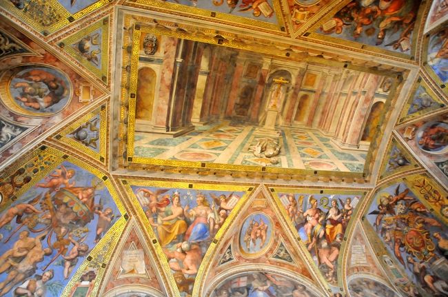2012年イタリア・スイス旅行記 第22回 ローマ観光 バチカン美術館を見学