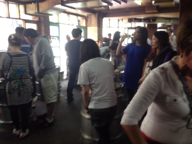 <br />　やっぱり、ここへ来なくっちゃソウルへ来た気はしません。<br /><br />　空いている時を知りません。